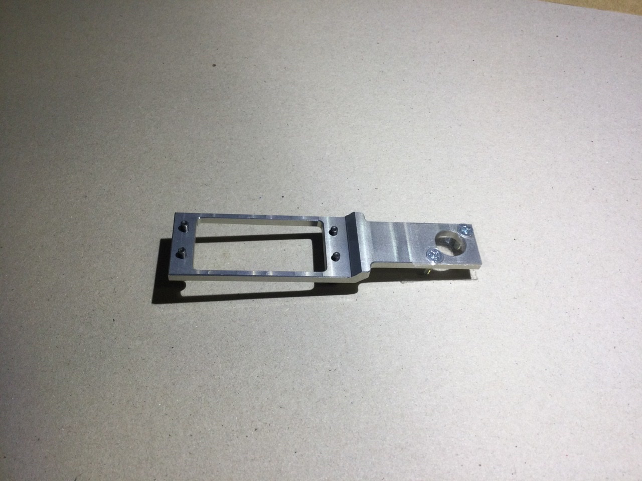 Electron ER 40 servo plate long