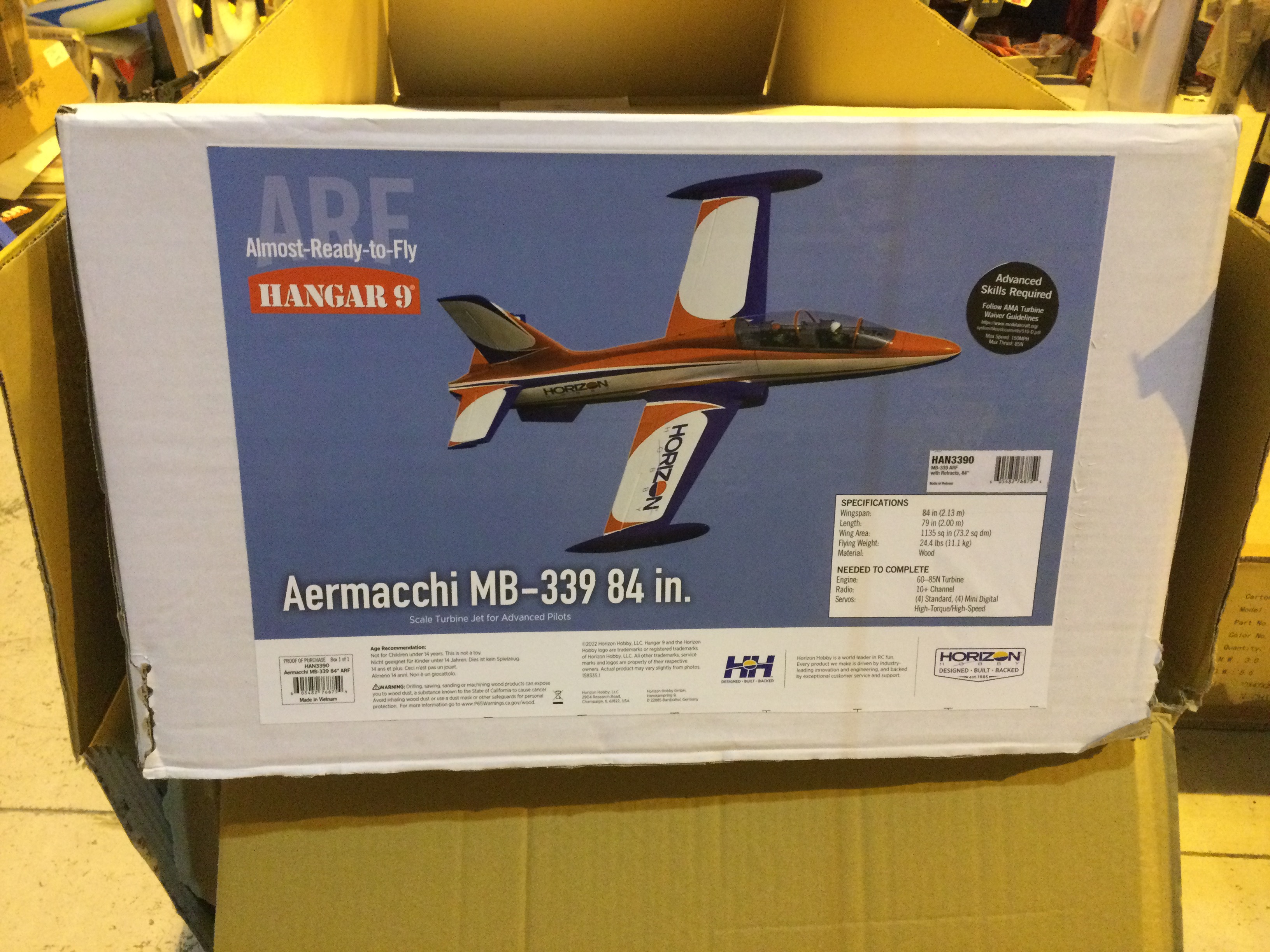 Hanger 9 MB 339 kit package